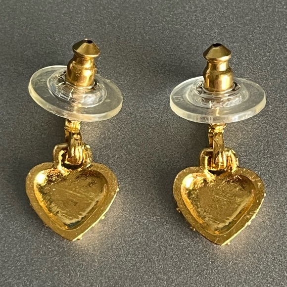Trifari Vintage Heart with Rhinestones Dangle Earrings Gold Toned - Picture 4 of 7